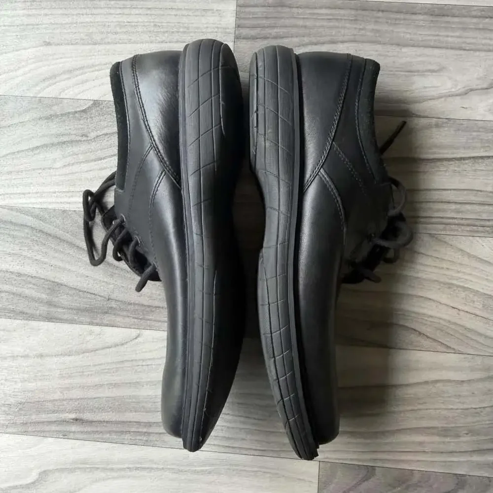Vintage Y2K Merrell Chunky Black Leather Oxford Shoes